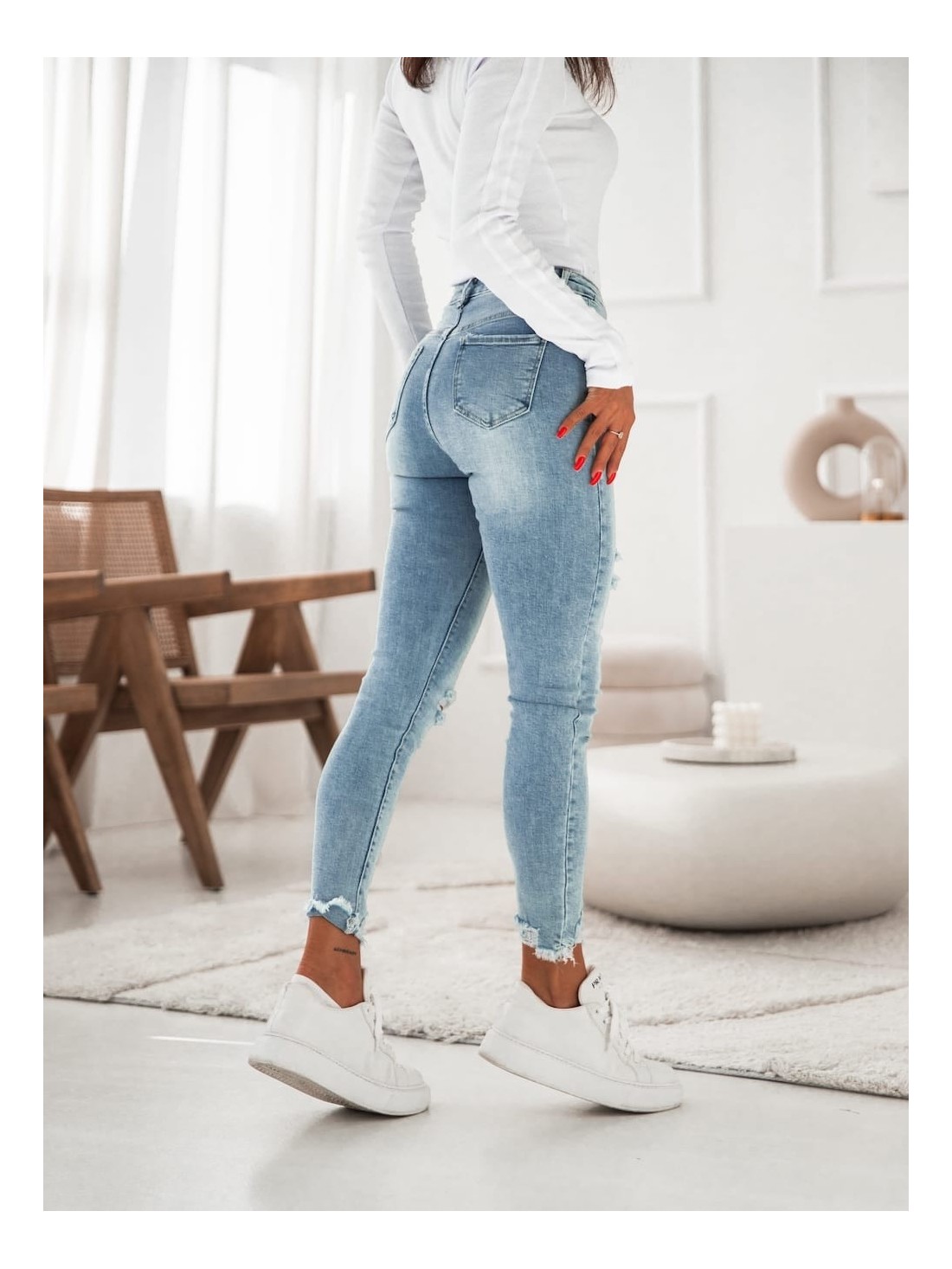 Pantaloni dama din denim cu nasturi cu abraziuni 5502 - Magazin online - Boutique